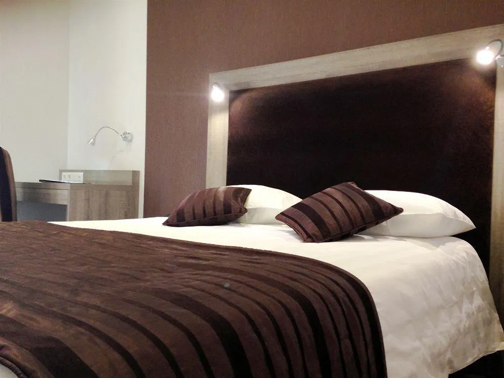 ***  Hotel Strasbourg Genève Suisse
