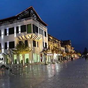 & Restaurant White 3* Berat